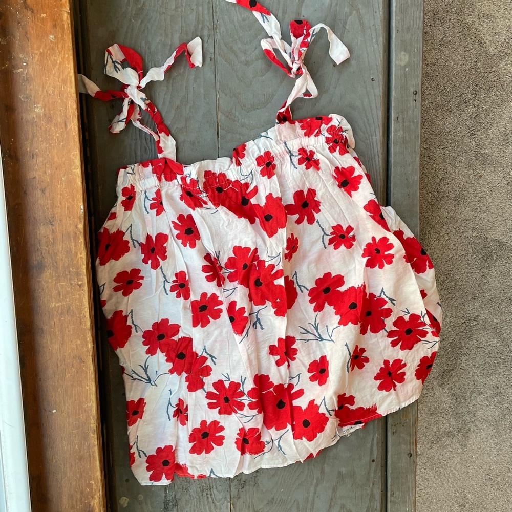 Easel Floral Tank Top with Red Flowers